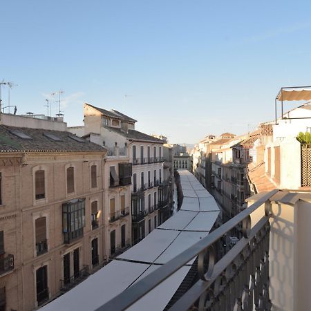 Patio De Sombra - Urban Suites Granada Buitenkant foto